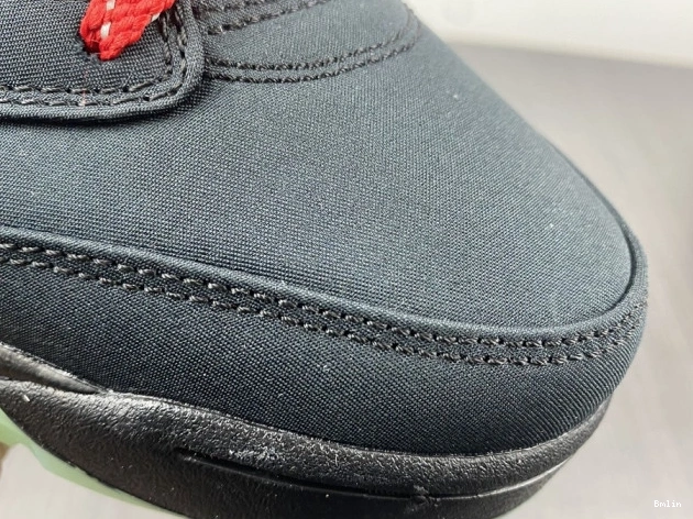 Bmlin 5 Jordan Anthracite Air Retro DM4640-036 0821